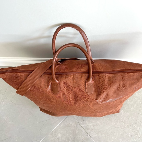 Diane Von Furstenberg Tan Faux Leather Oversize Travel Weekender Shoulder Bag - Picture 11 of 13